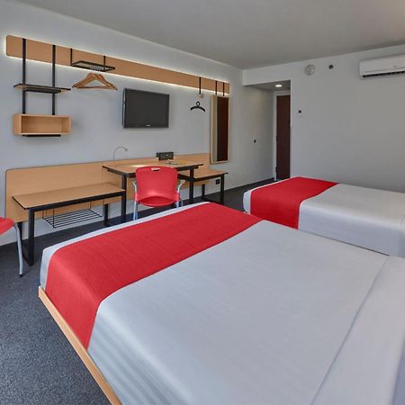City Express Plus By Marriott Guadalajara Expo Zapopan Luaran gambar
