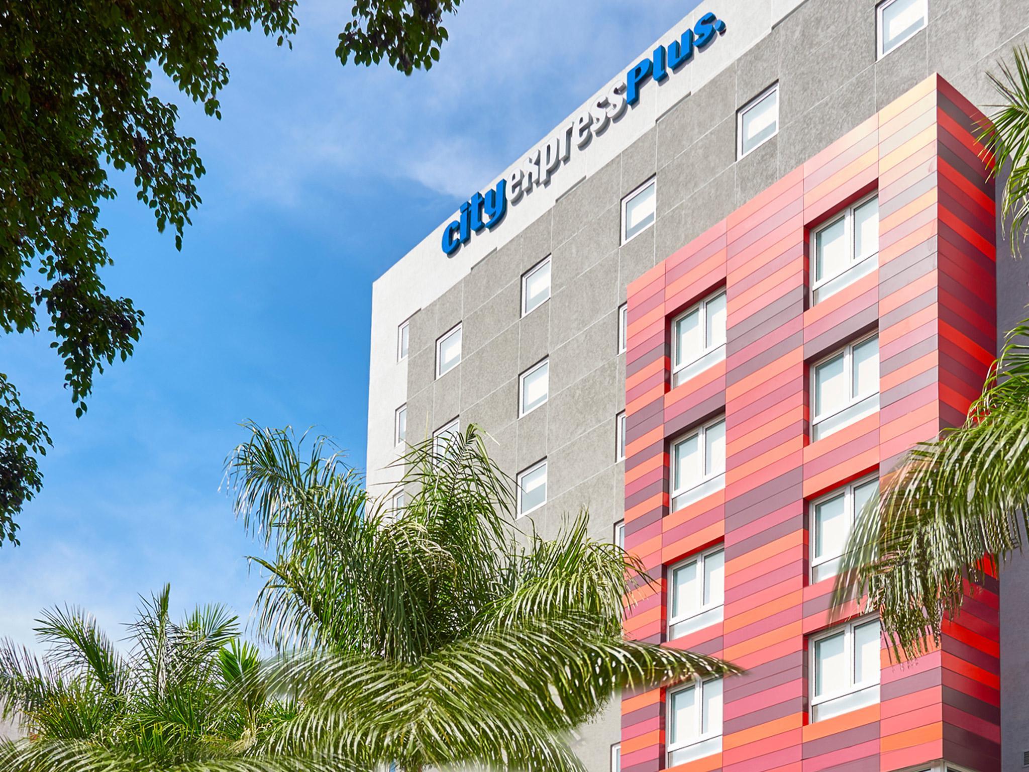 City Express Plus By Marriott Guadalajara Expo Zapopan Luaran gambar