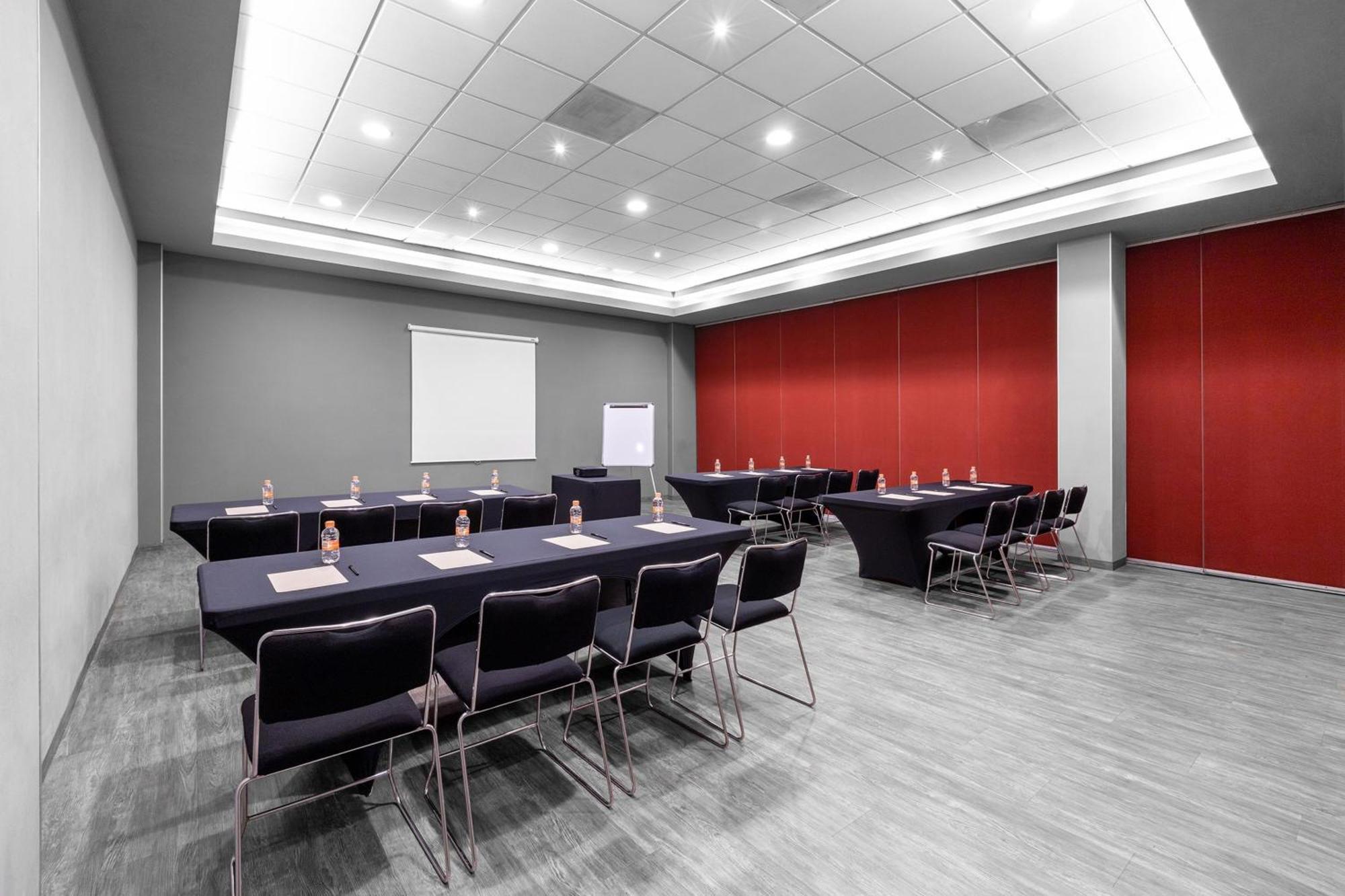 City Express Plus By Marriott Guadalajara Expo Zapopan Luaran gambar