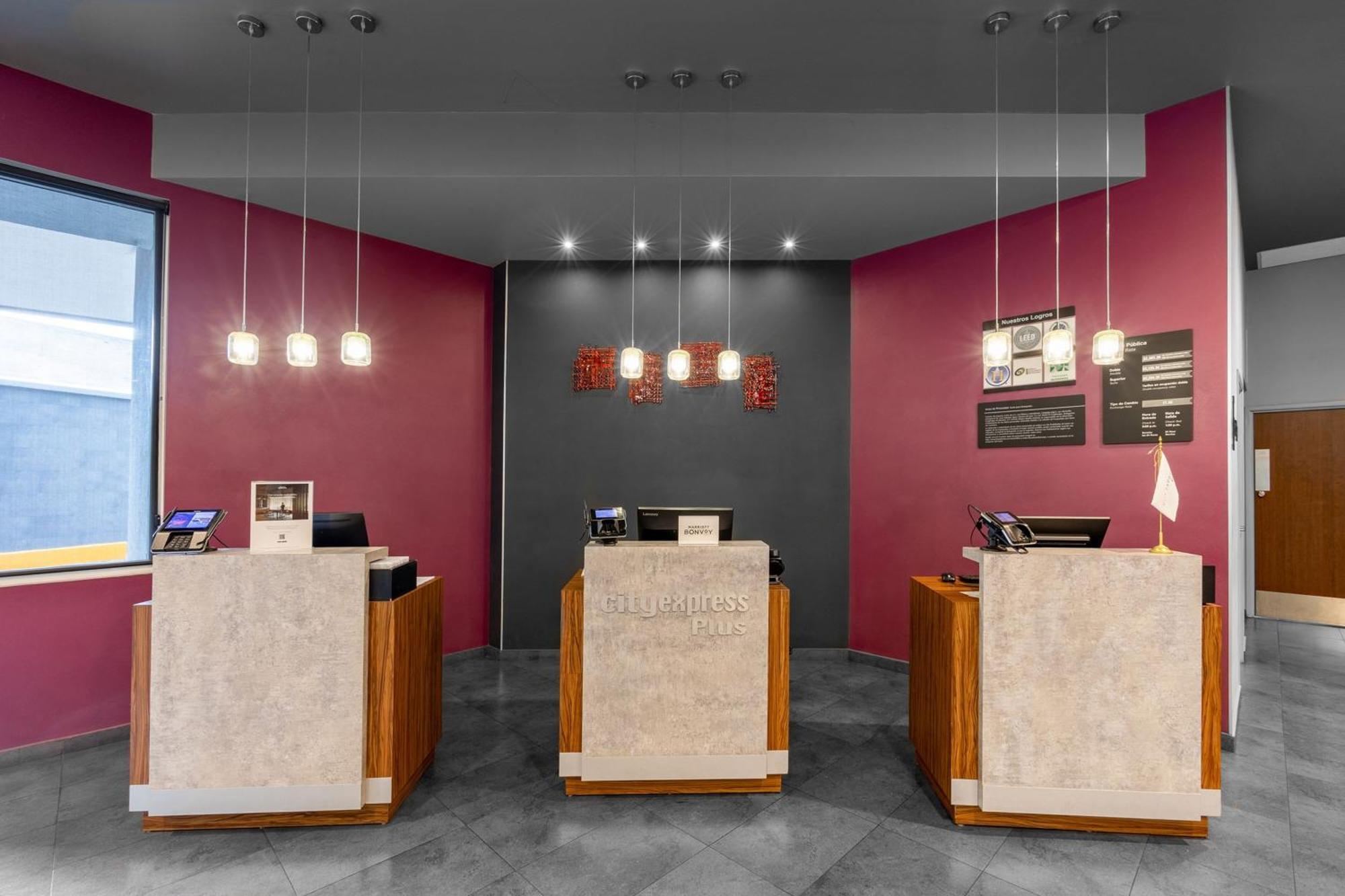 City Express Plus By Marriott Guadalajara Expo Zapopan Luaran gambar