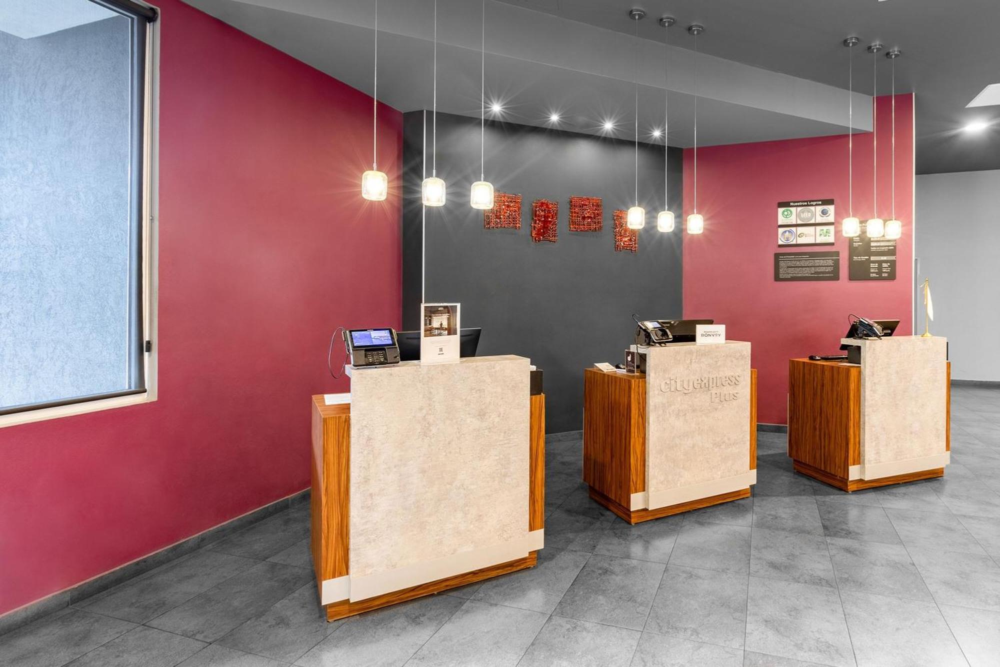 City Express Plus By Marriott Guadalajara Expo Zapopan Luaran gambar