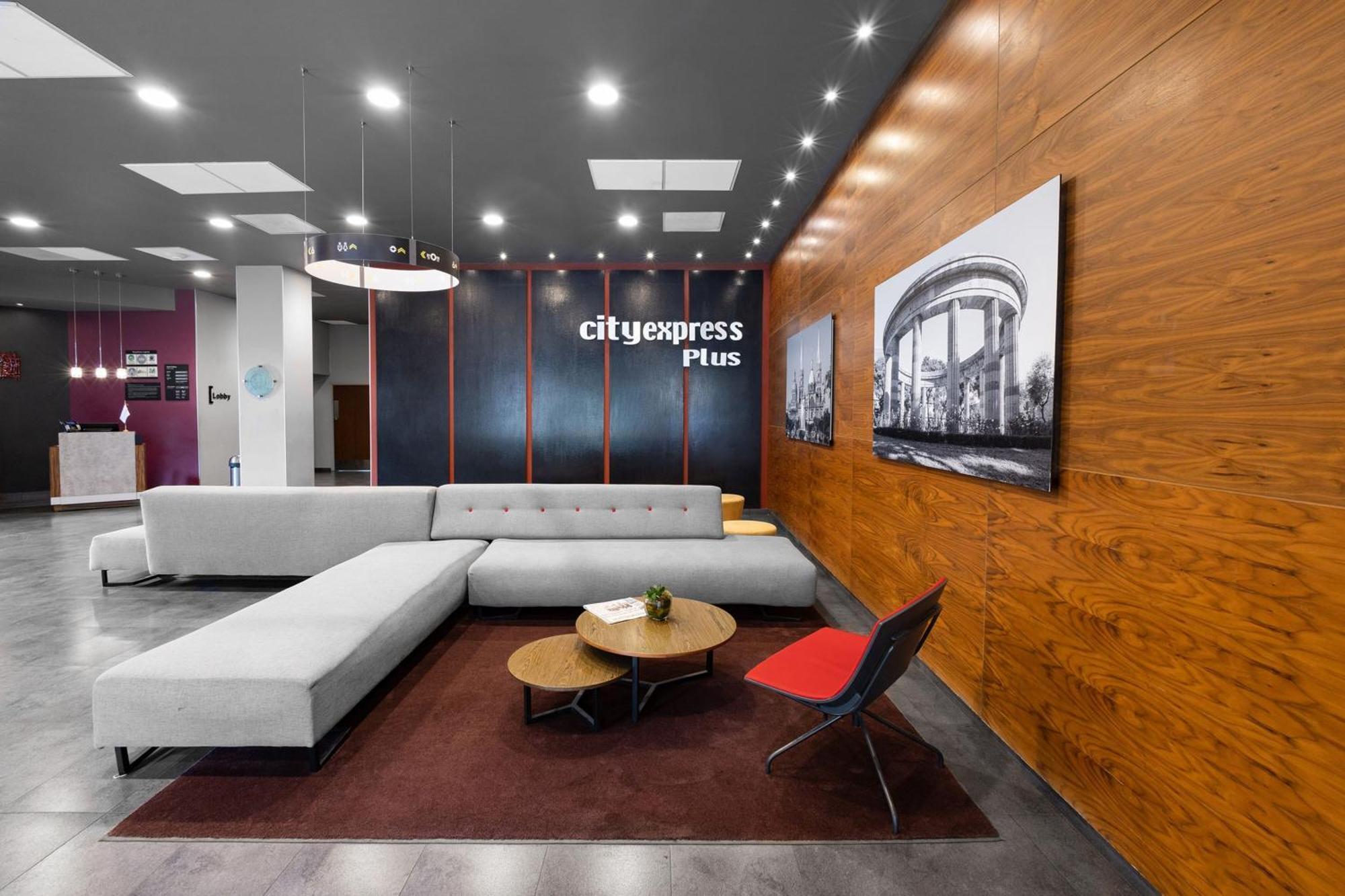 City Express Plus By Marriott Guadalajara Expo Zapopan Luaran gambar